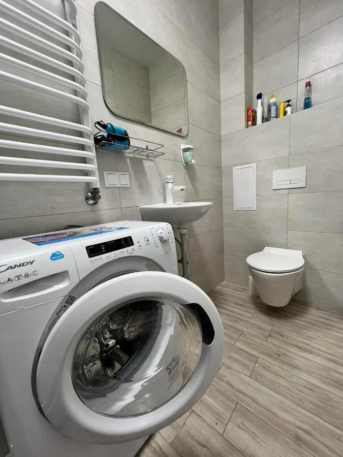 Transfer Apartament І.Franka 59 Lviv Eksteriør bilde
